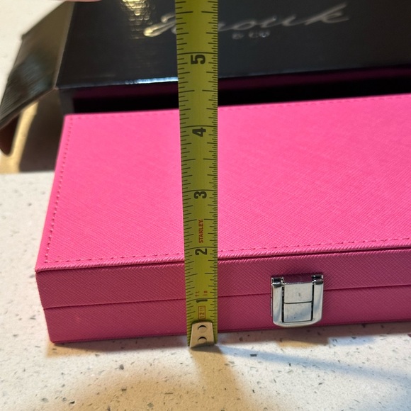 NIB travel ELLEN DOMINOS SET in pink vegan leather - Picture 7 of 13